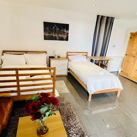 City View Sunset Luxurious Apartment In London Zone-1 Including One Family Twin Room With Its Own Stunning Private Terrace ภายนอก รูปภาพ